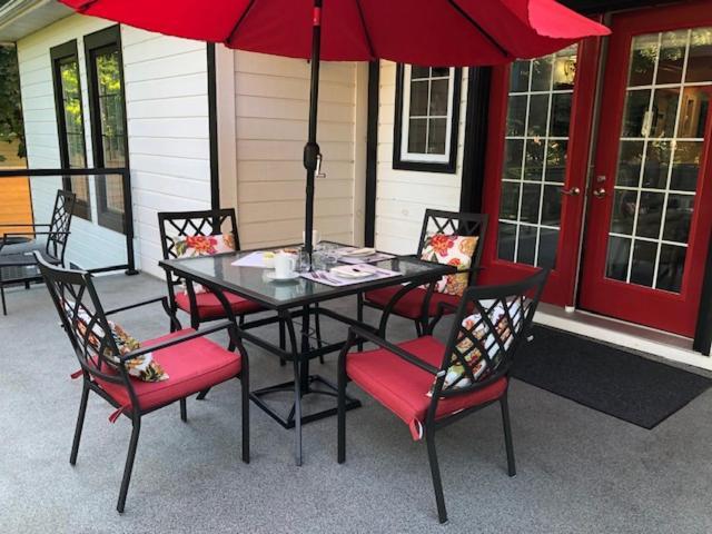 Casa Blanca Boutique Bed & Breakfast Niagara-on-the-Lake Exterior photo